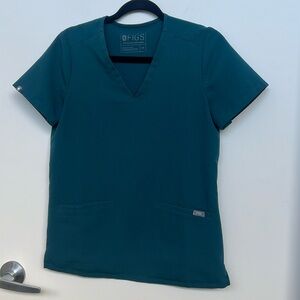 Figs Casma Scrub Top in Caribbean Blue